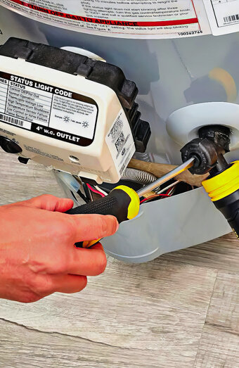 https://parkwoodhotwater.com.au/uploads/2025/06/hot-water-installs-91973.jpg